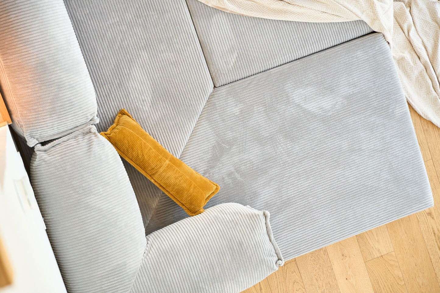 Canyon Silver Grey