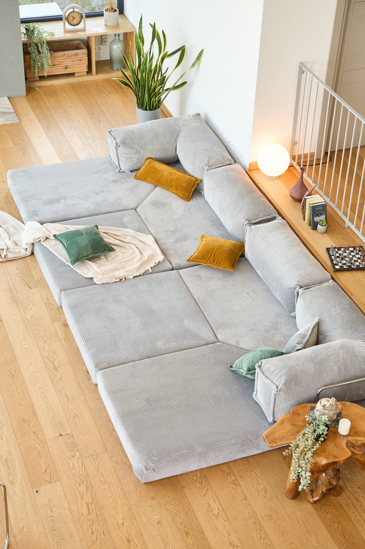 Canyon Silver Grey